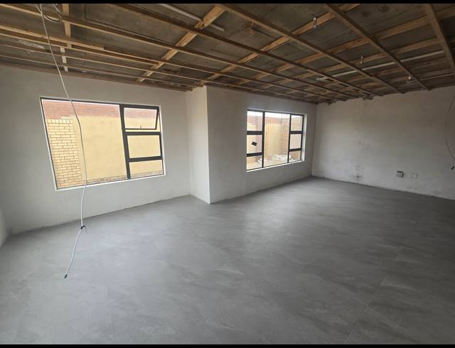 850M² WAREHOUSE TO LET IN BENONI SOUTH